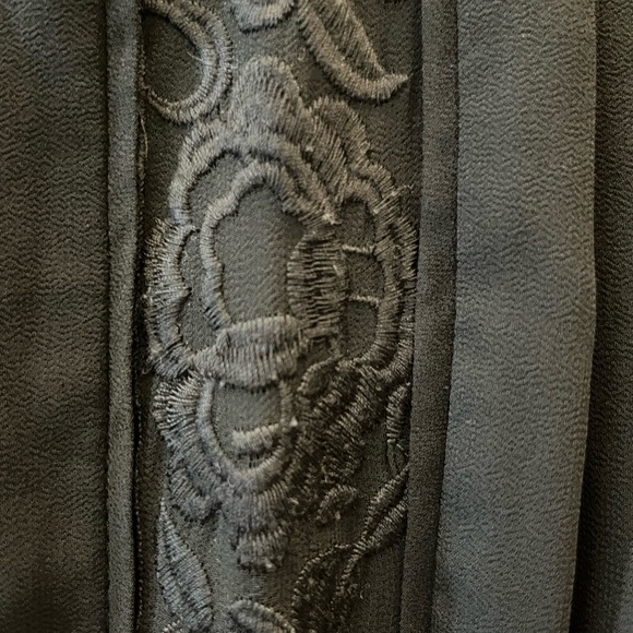 Jessica Simpson Sheer Long Sleeve Dress - Size 4 - Picture 12 of 12